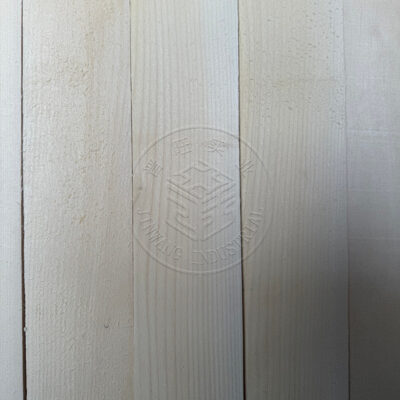 恩格曼云杉无节板